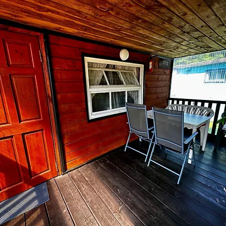 Semesterbostad Alkana